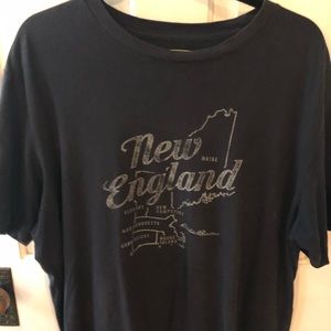 Eddie Bauer men’s New England shirt. Size TXL.